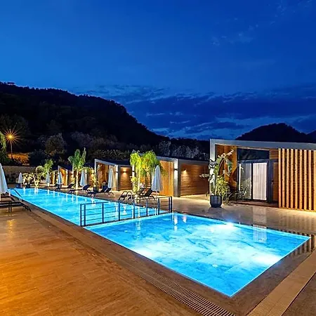 Rota Kilidonia Karaoez Suites&villas 호텔