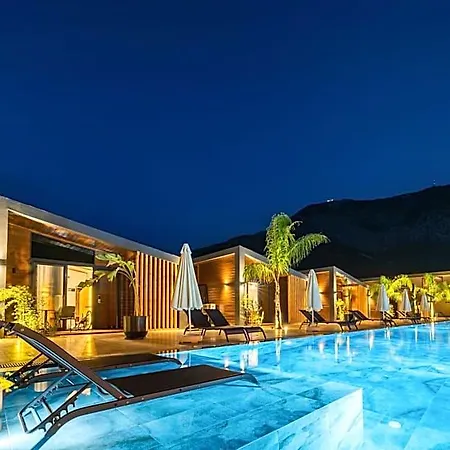 Rota Kilidonia Karaoez Suites&villas מלון *